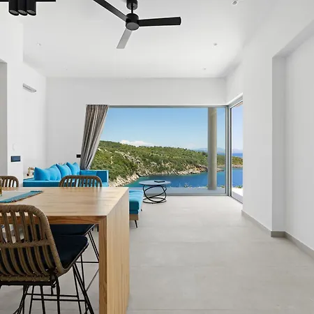 Pano - An Intimate Paradise Just Steps From The Villa *